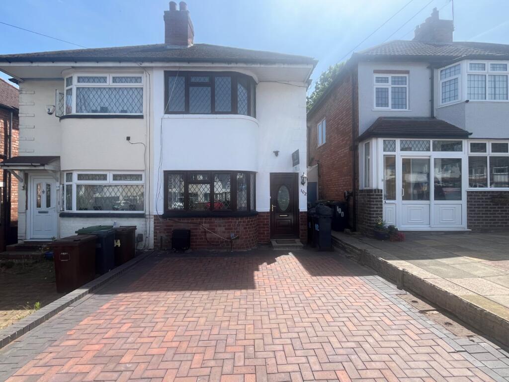 Main image of property: Castle Lane, Solihull, West Midlands, B92