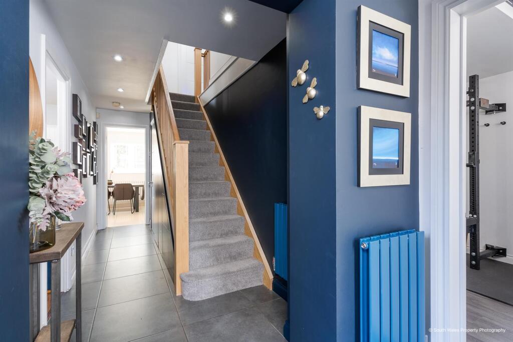 House in Cardiff, Llantwit Major - View 2