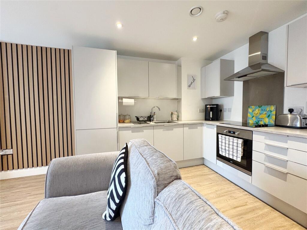 Apartment in Ipswich - View 2