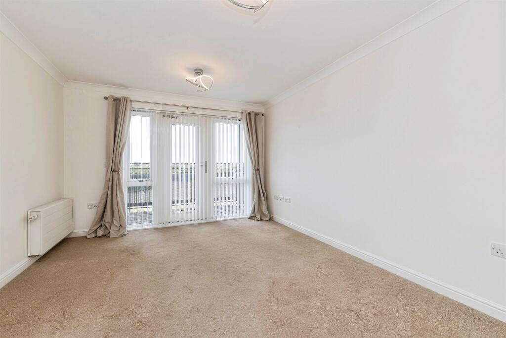 Apartment in Stockton-on-Tees - View 2