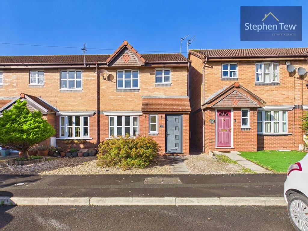 3-bed terraced on Ingleway Avenue, Blackpool, FY3, £130,000
