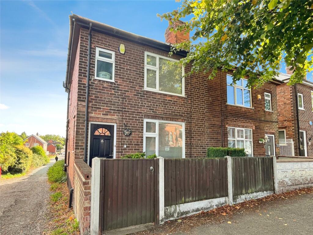 2-bed semi-detached on Park Road, Ilkeston, Derbyshire, DE7, £180,000