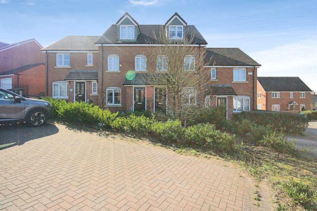 Main image of property: Lancaster Way, Whitnash, Leamington Spa