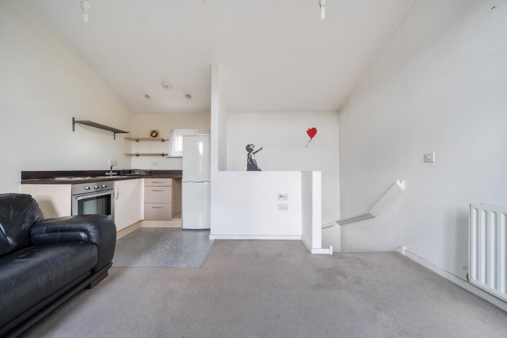 Merlin Way, Castle Vale, Birmingham B35 photo 4