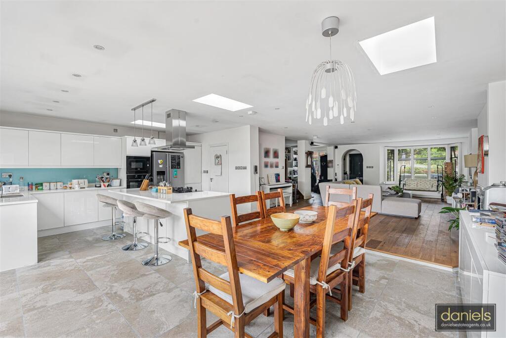 House in London, Perivale - View 4