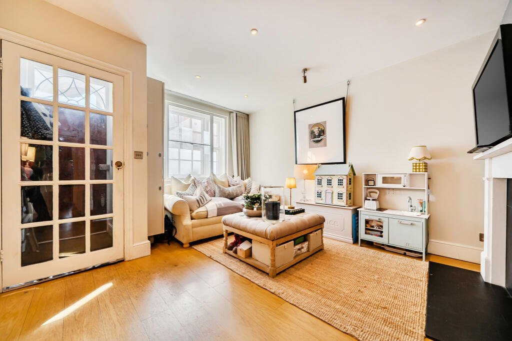 Main image of property: Nevada Street, London