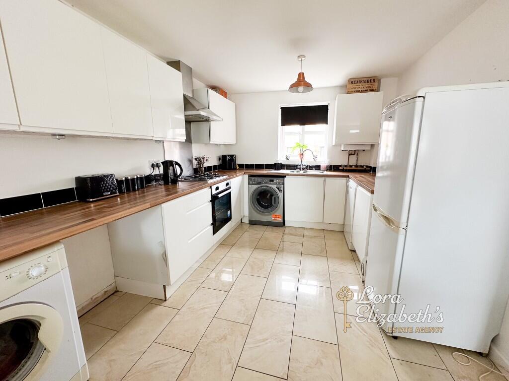 Rockstone Way, Mansfield, Nottinghamshire, NG19 - View 2