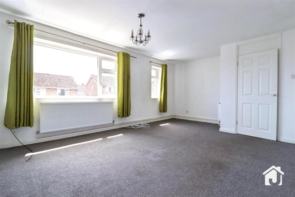 Ashfield Drive, Anstey, Leicestershire photo 4