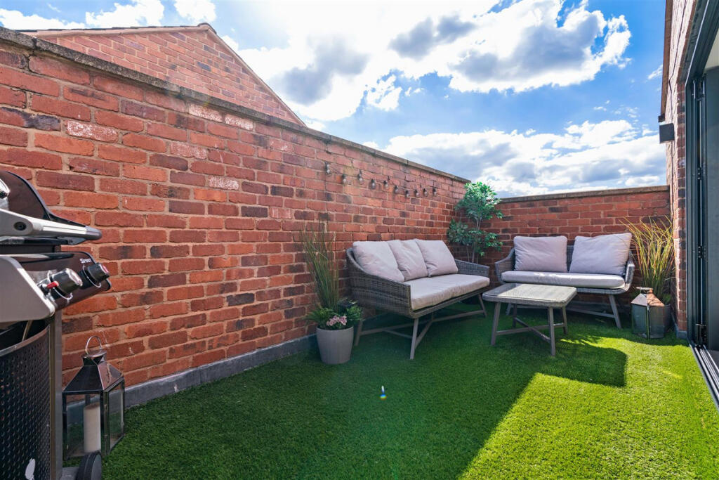 Additional image 6 of Warstone Lane, Birmingham, West Midlands B18 6NZ