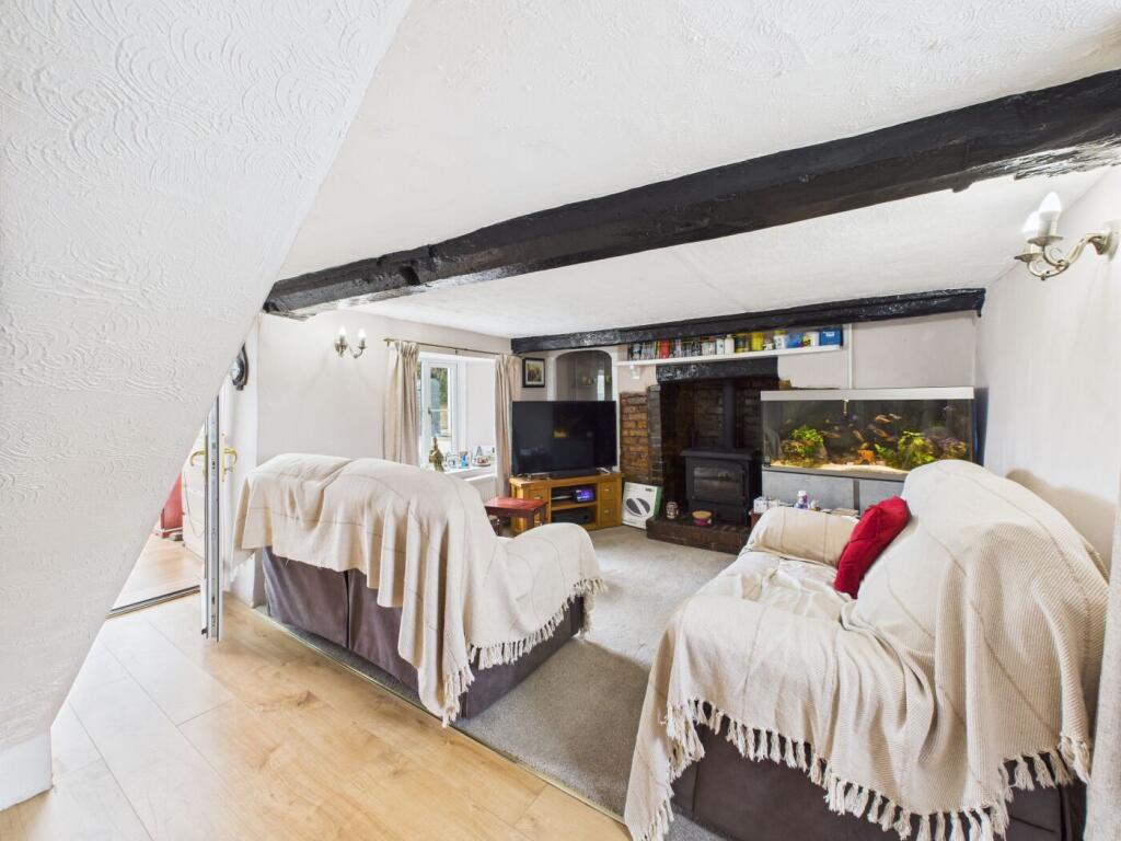 House in Exeter - View 5