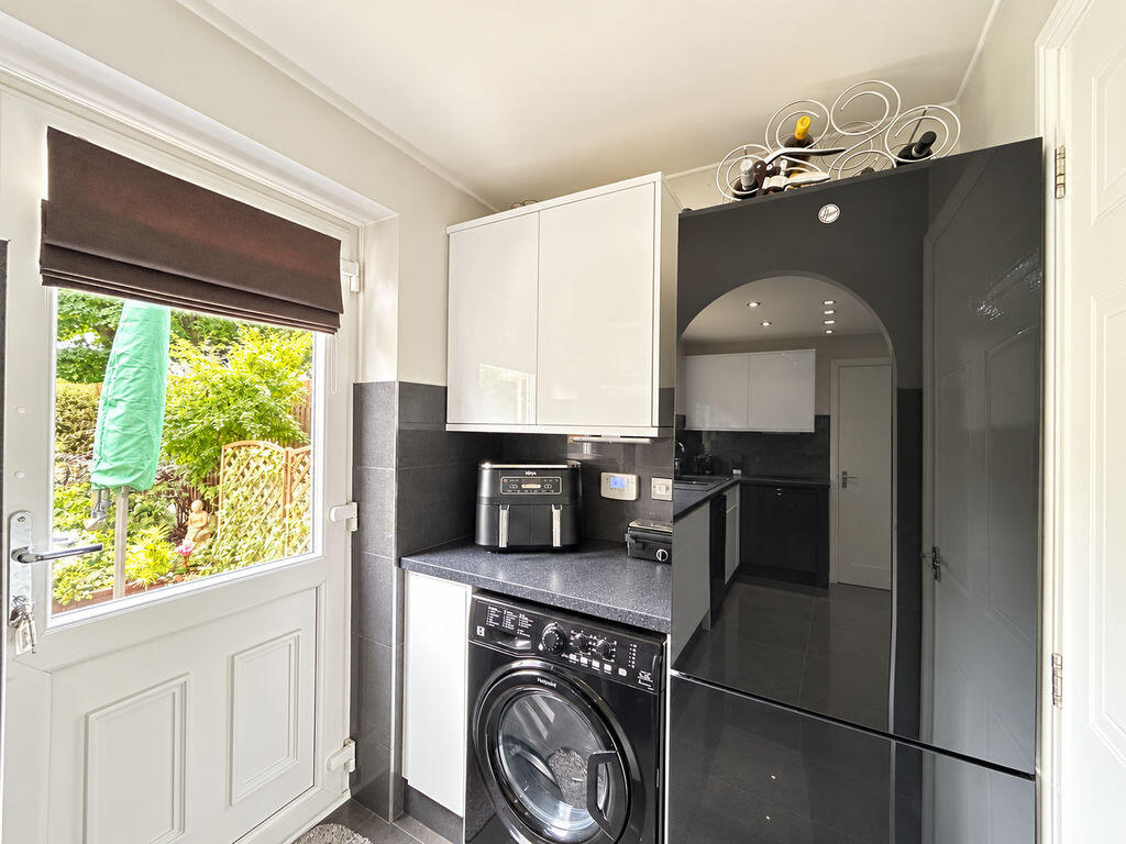 House in Walsall, West Midlands - More