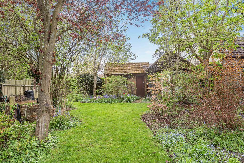Additional image 23 of Dunstable Road, Redbourn, AL3