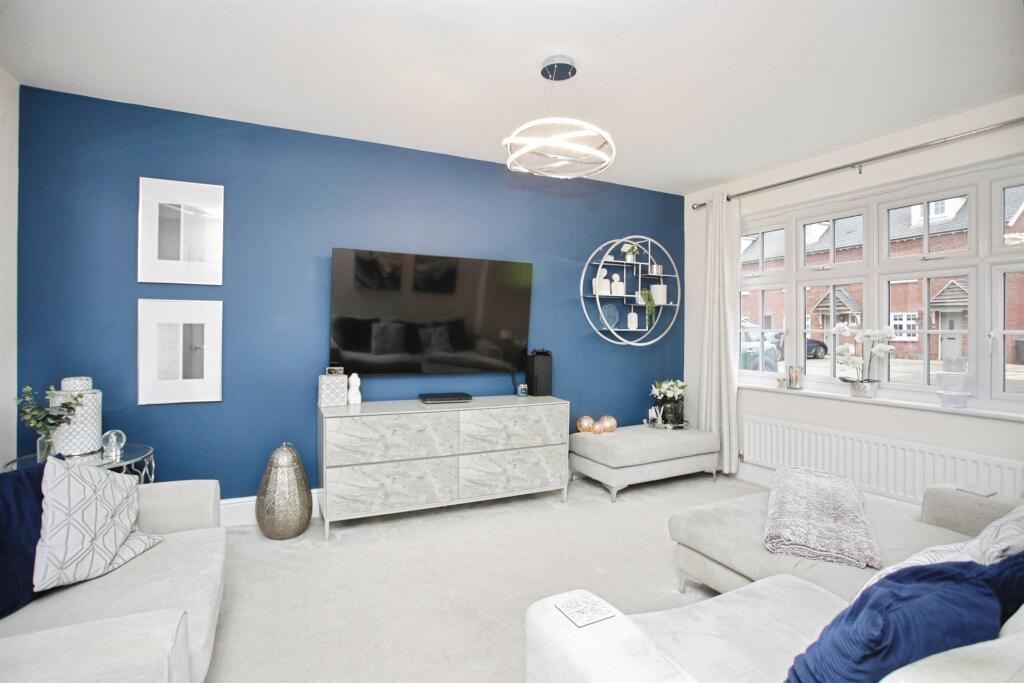 House in Rugby, Clifton-upon-Dunsmore - View 4