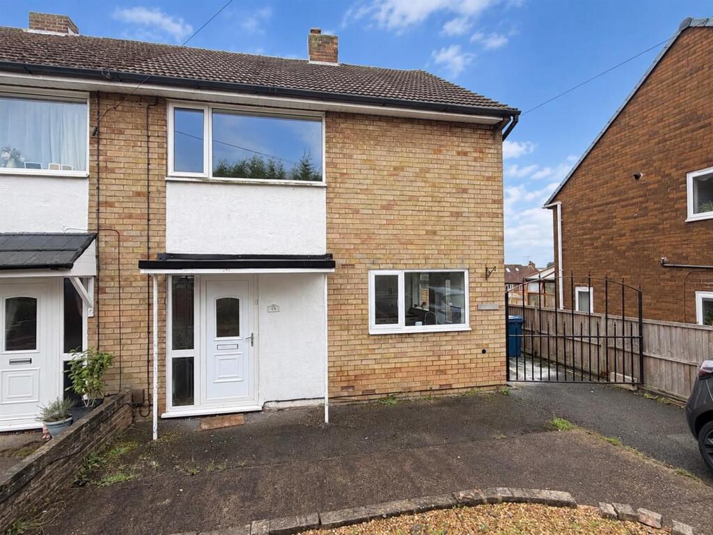 Main image of property: Avon Rise, Stafford