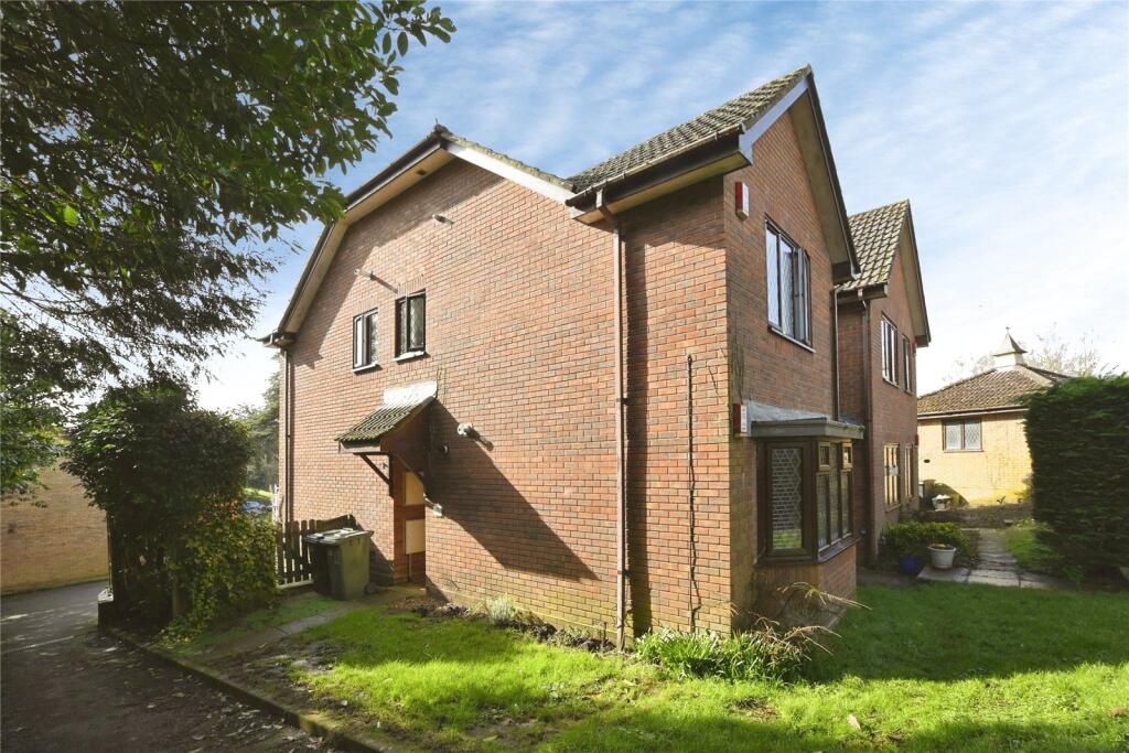 Main image of property: Farmhouse Way, Waterlooville, Hampshire, PO8