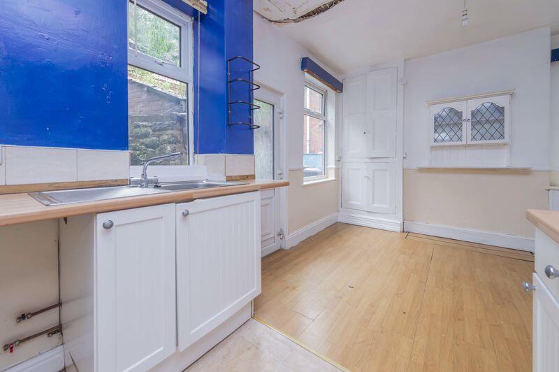 Avondale, Chirk - View 5