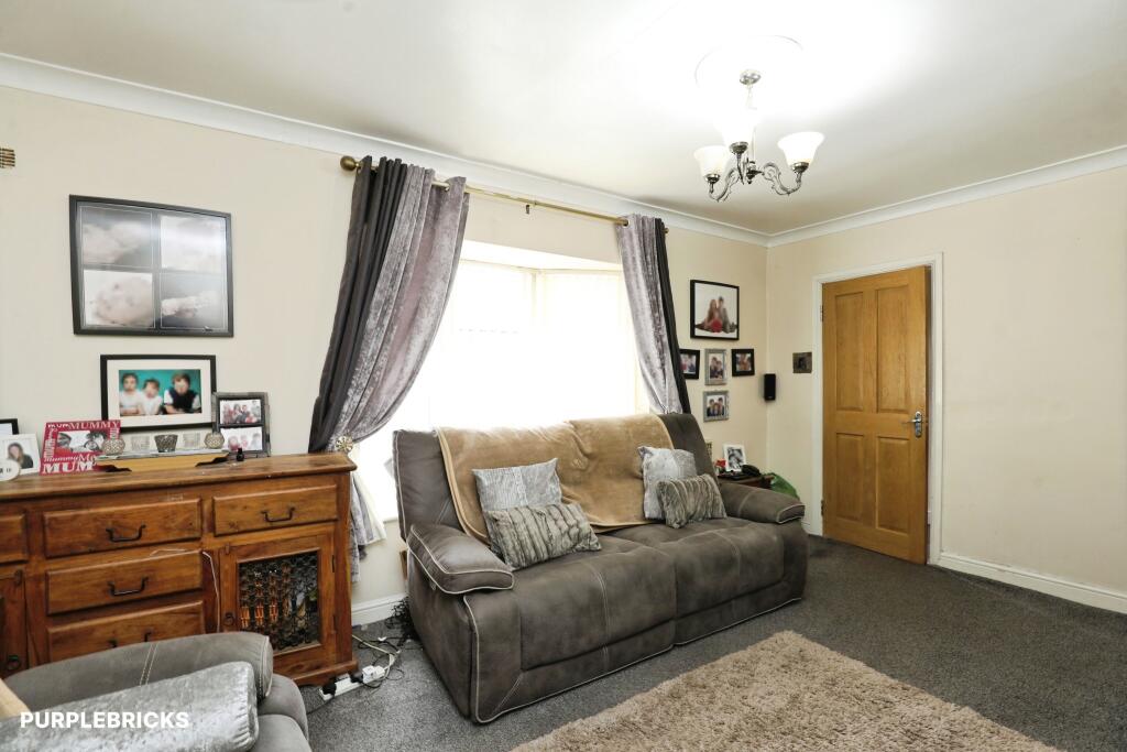 House in Stoke-on-Trent, Longton - View 5