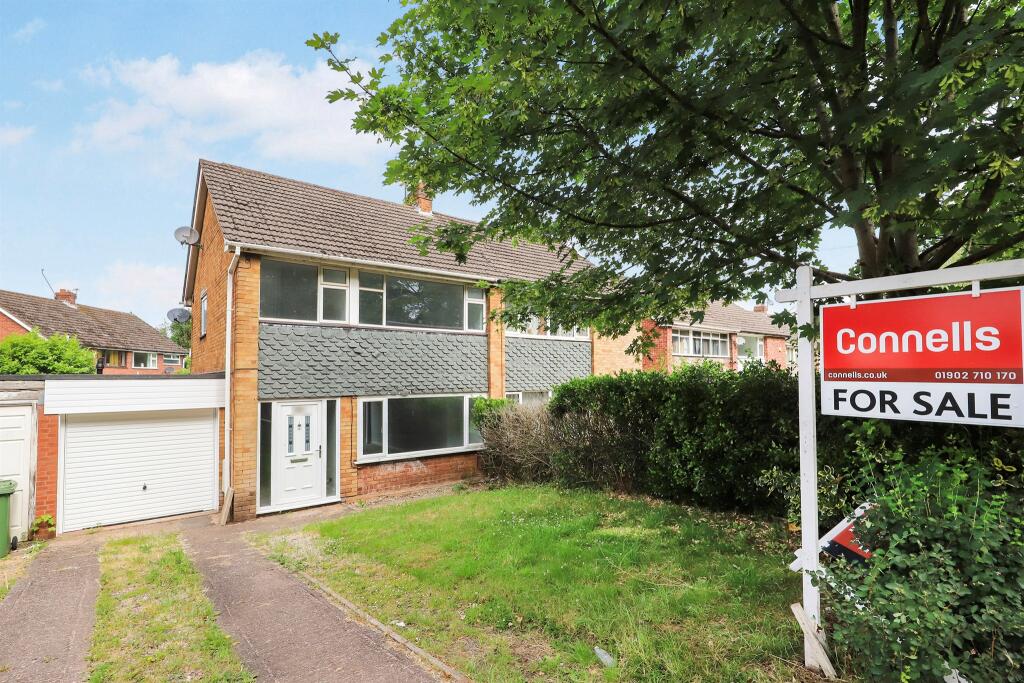 Main image of property: Cannock Road, Featherstone, Wolverhampton
