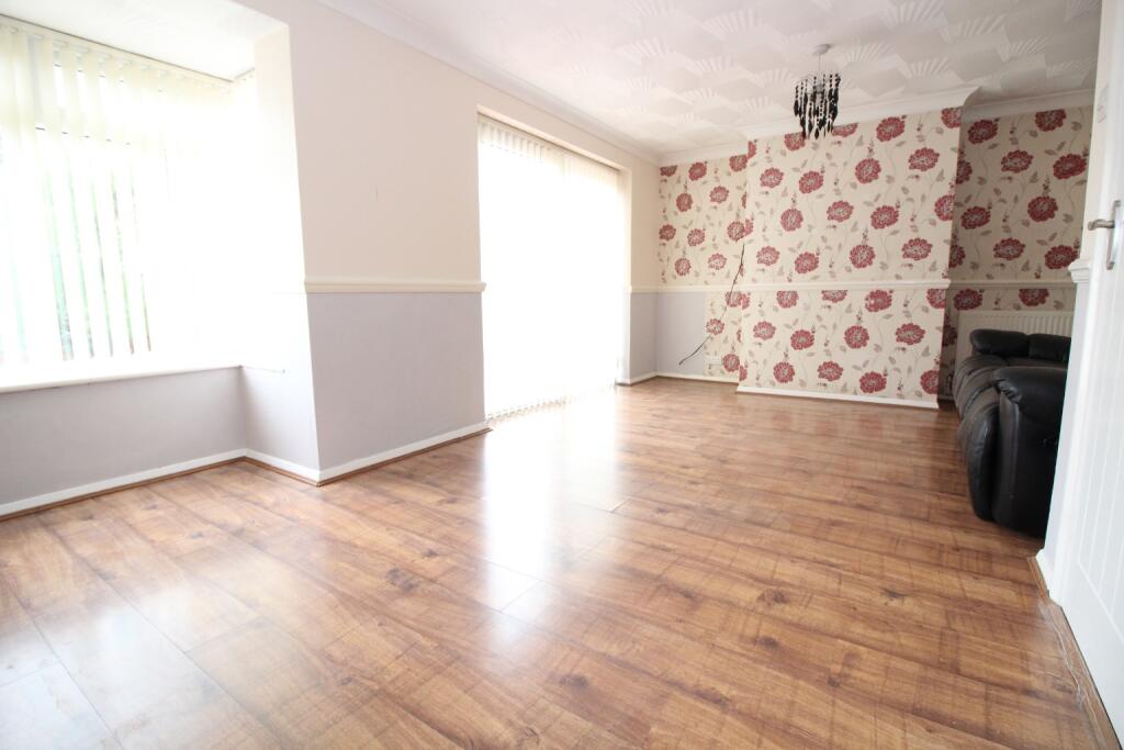 Hazel Grove, Chatham, Kent, ME5 photo 4