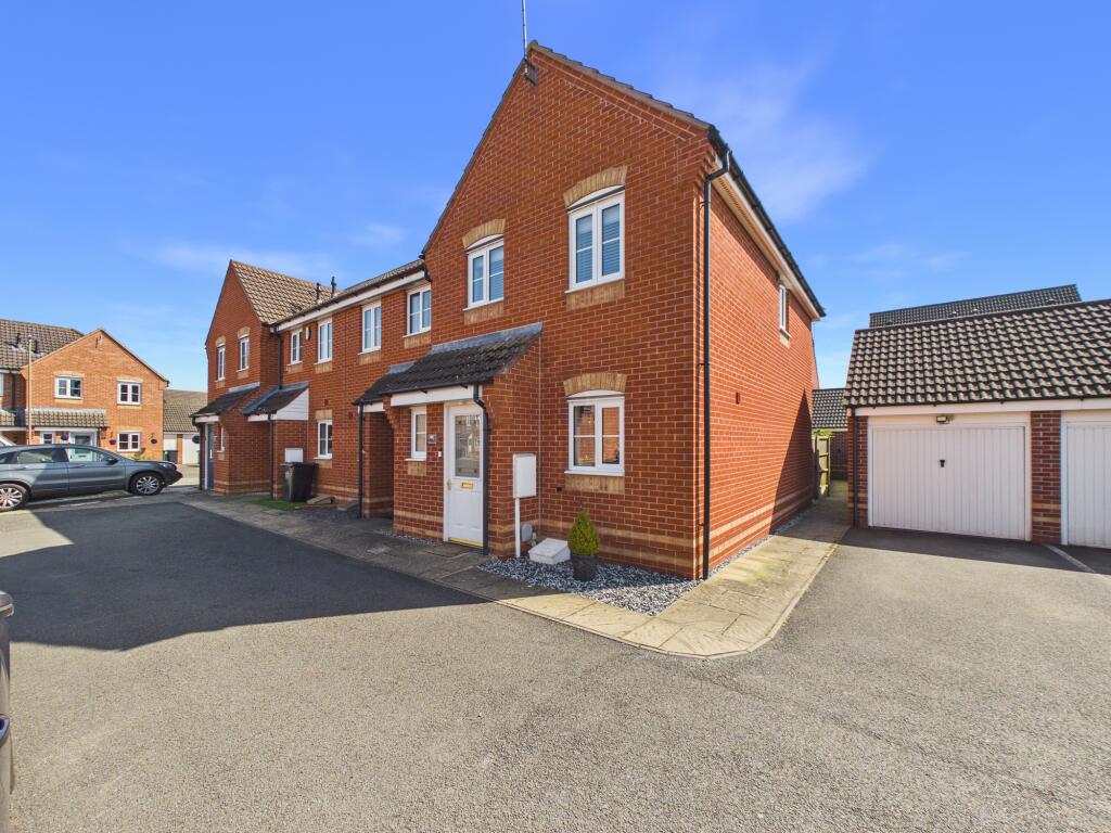 House in South Derbyshire, Hilton