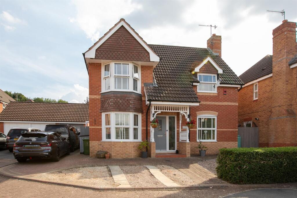 Main image of property: Cranborne Chase, Swindon