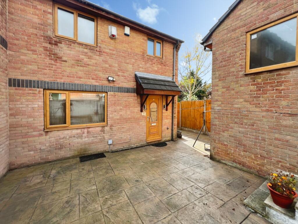 Main image of property: Sable Crest, Bradford, BD2 1EZ