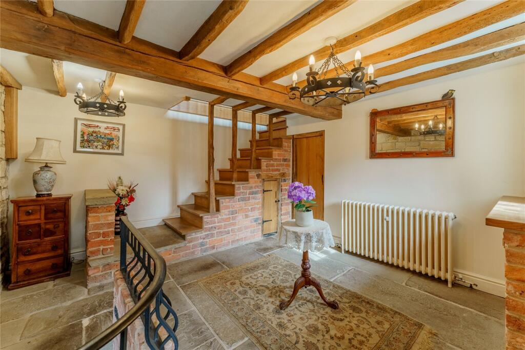 House in Barnsley, Brierley - View 5