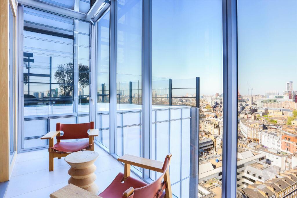 Apartment in London - More