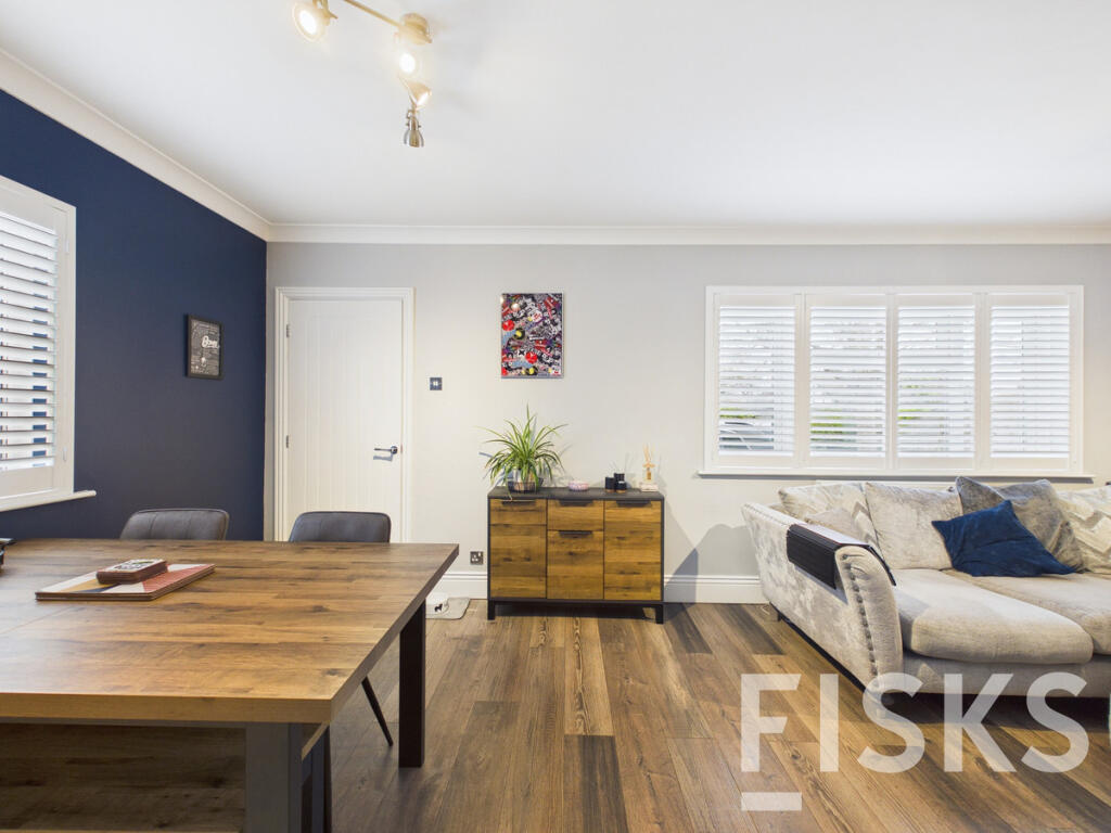 Goirle Avenue, Canvey Island, SS8 - Mai multe