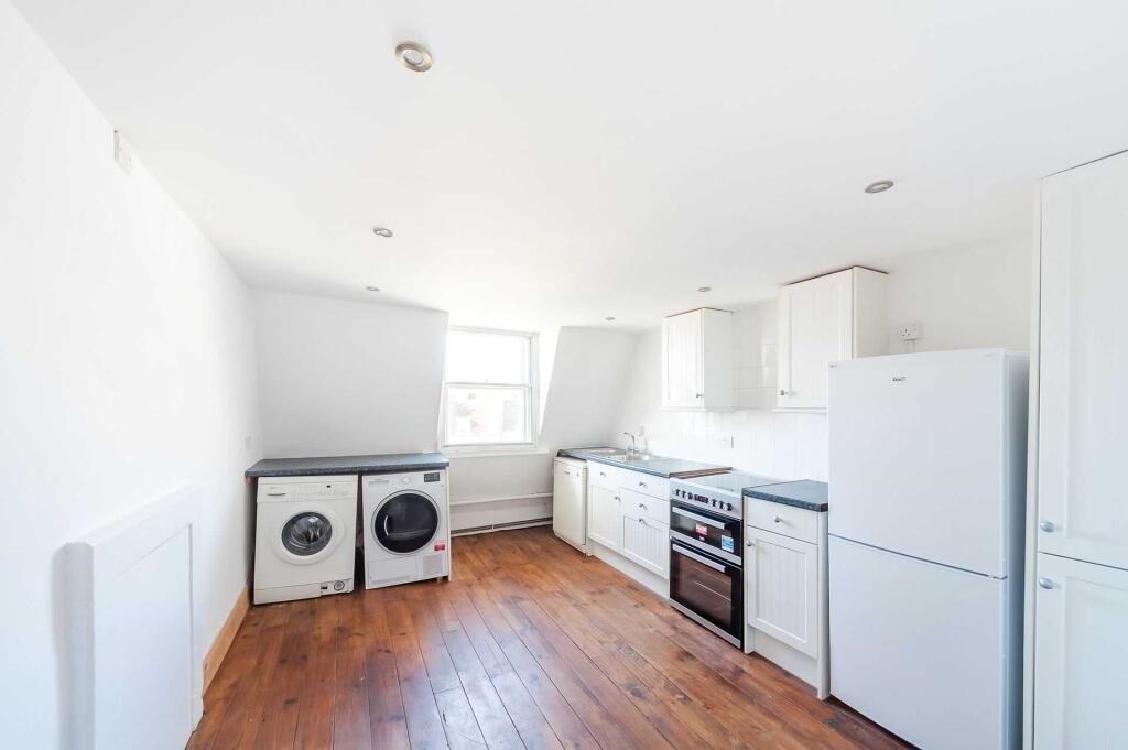 Apartment in Bath - View 4