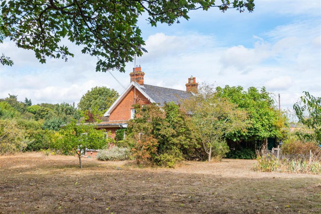 Main image of property: Freston, Ipswich