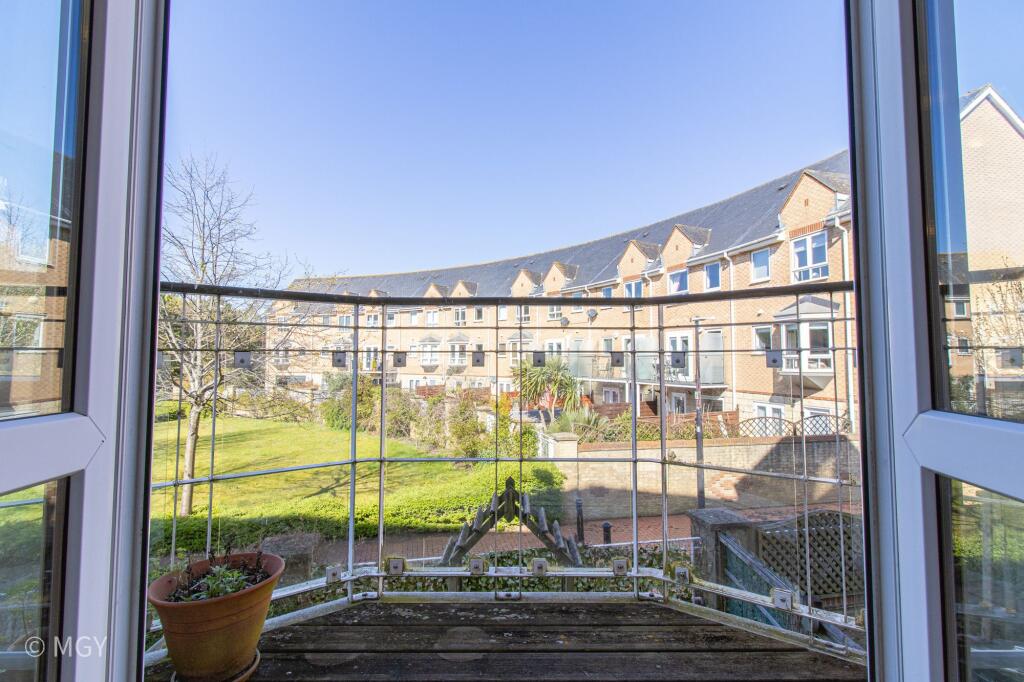 Property photo 9