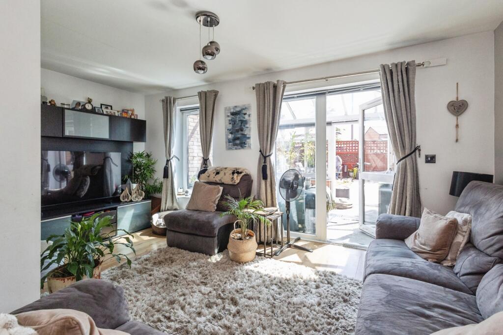 House in Manchester, Greater Manchester - View 3