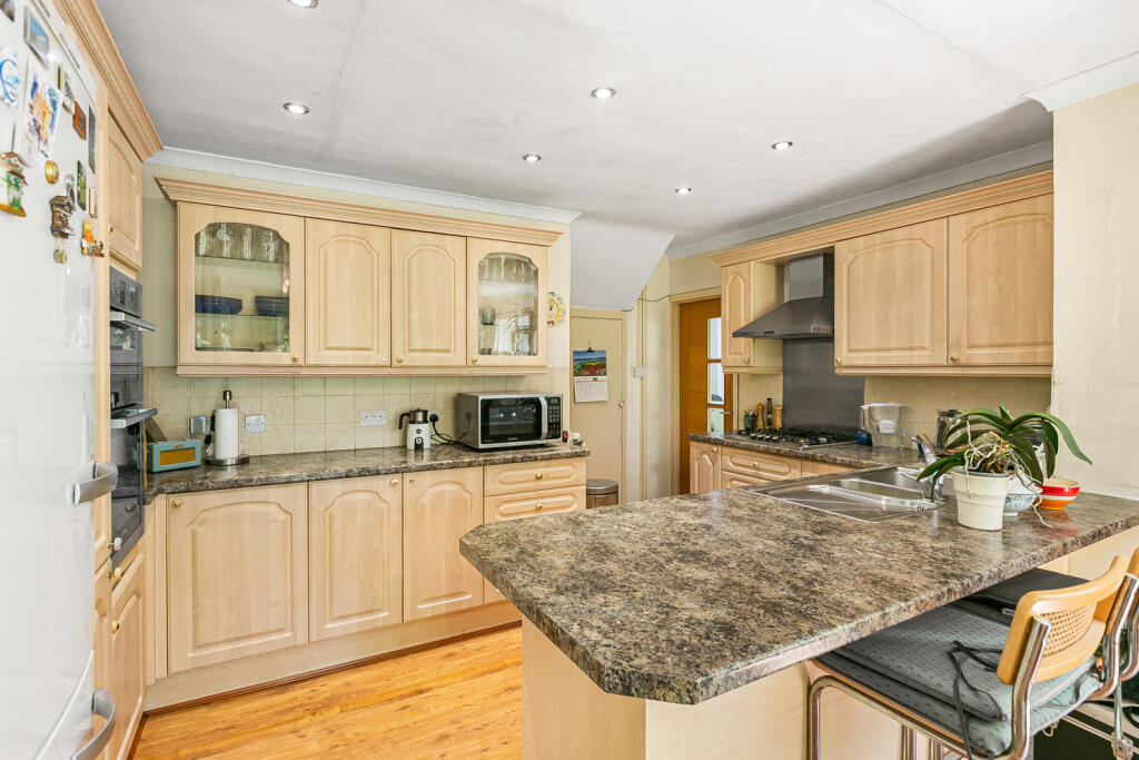 House in Twickenham - View 5