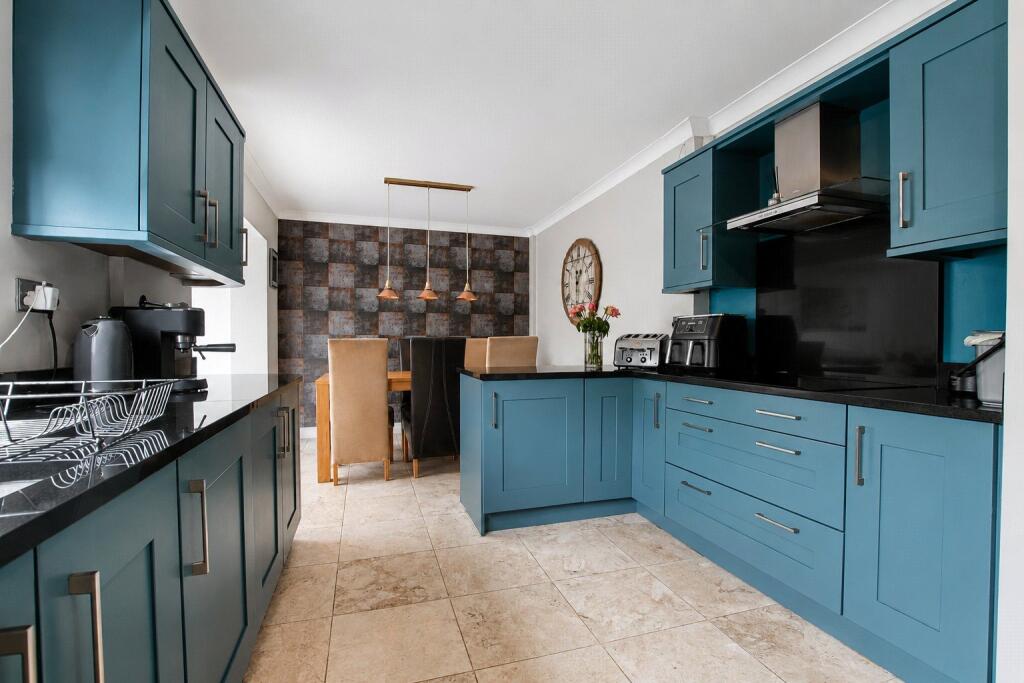 House in Stockton-on-Tees - More