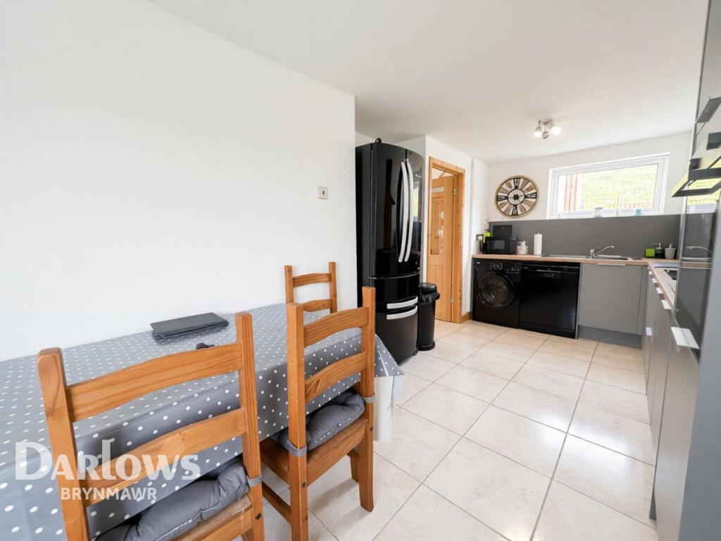 House in Newport, Ebbw Vale North - View 3