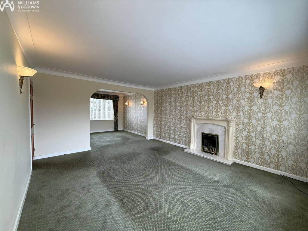 Y Fron Estate, Cemaes Bay, Anglesey, LL67 photo 3