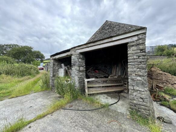 STONE LEAN TO