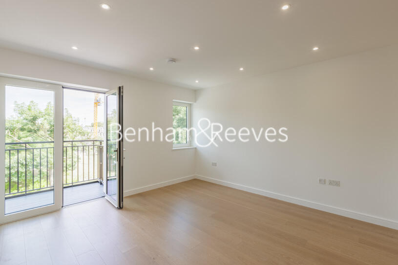 Main image of property: Holland Court, Fulham Reach, W6