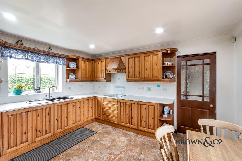 Blakes Keiro, Askham, Newark, Nottinghamshire NG22 0RP photo 4