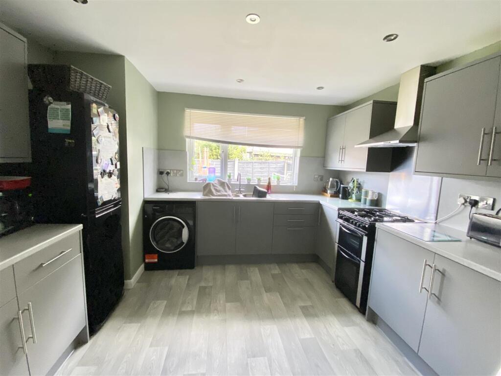 36 Roseway, Shrewsbury, SY1 4HW - View 3
