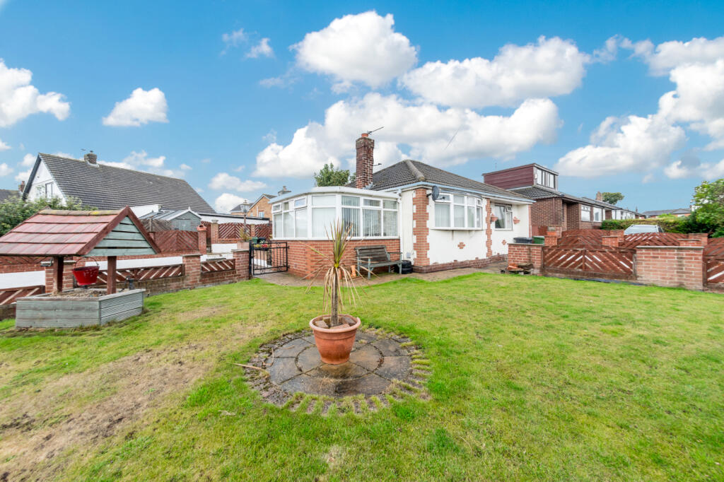 House in Wakefield - View 3