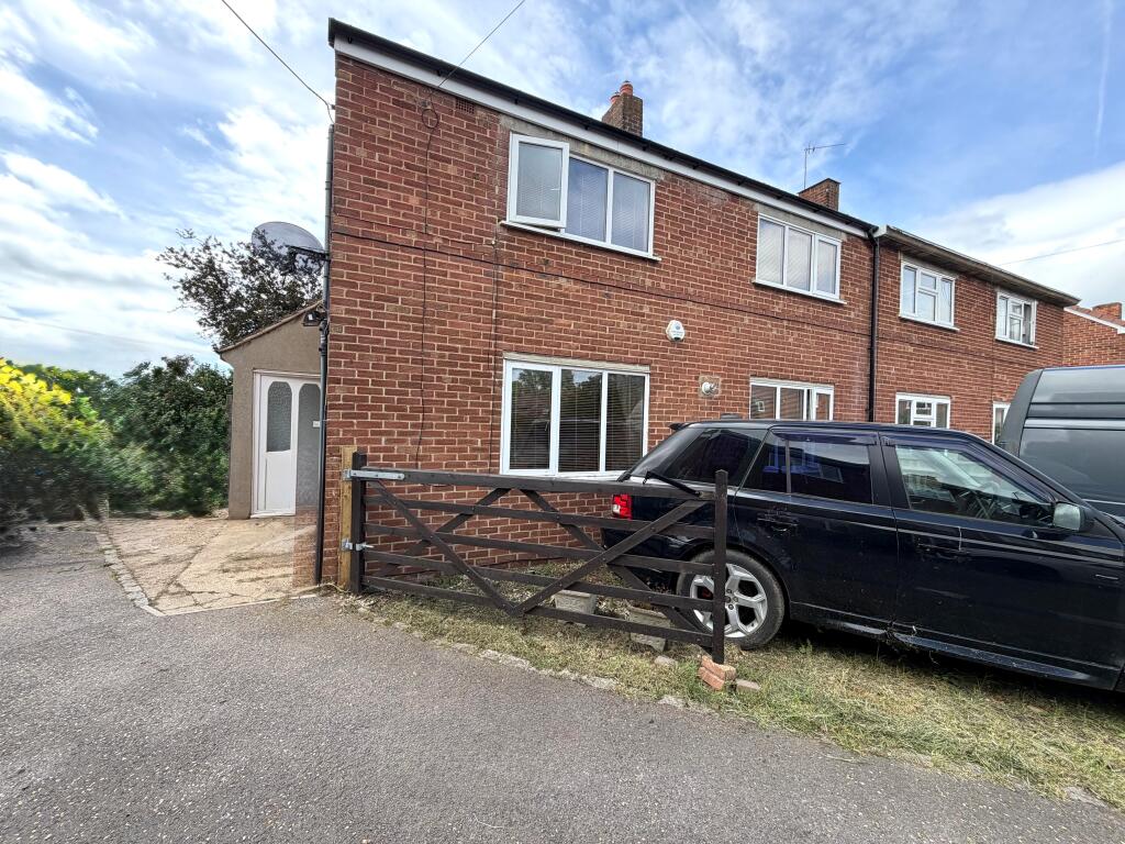Main image of property: Sinodun View, Warborough, WALLINGFORD