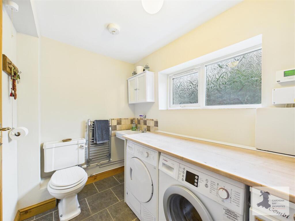 House in Swansea - View 5