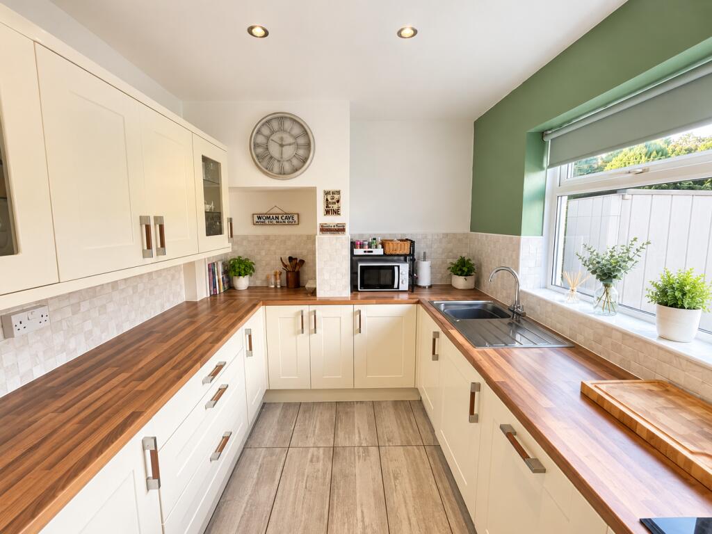 House in Bargoed, Caerphilly - View 3