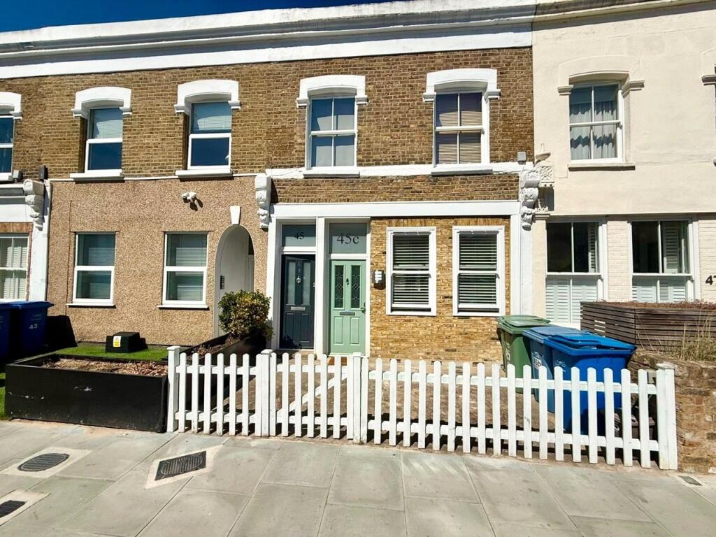 Main image of property: 45c Upland Road, London, SE22