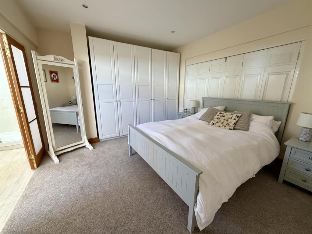 House in Llandudno - View 5