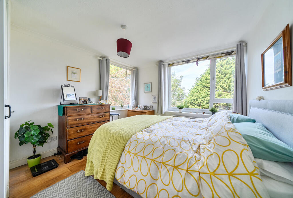 Apartment in Bristol, Repton Grange, Henbury - View 5