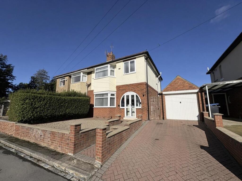 3-bed semi-detached on Deneside, Bishop Auckland, £180,000