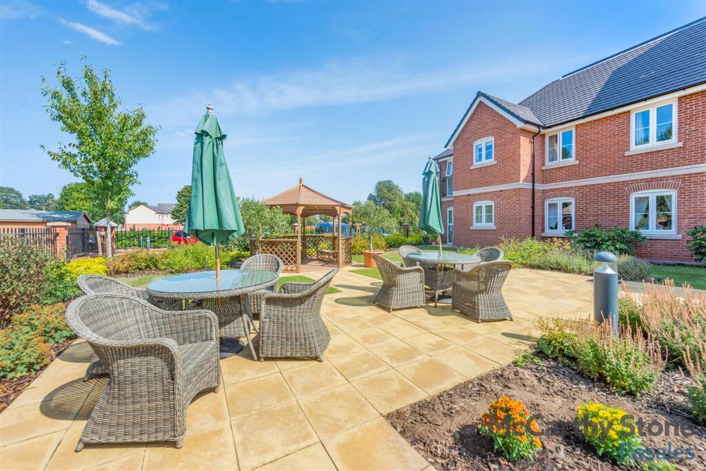 Main image of property: Bilton Road, Rugby